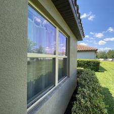 Professional-Window-Cleaning-Services-in-Lake-Buena-Vista-FL 3